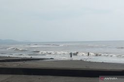 BBMKG di Bali terbitkan peringatan dini gelombang tinggi