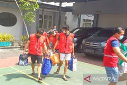 Sebanyak 34 tersangka kasus Pornografi dilimpahkan ke Kejari Surabaya