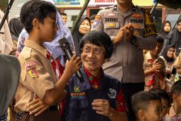 Kak Seto kuatkan psikologis anak-anak terdampak banjir Padang