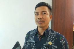 Dinsos Kota Palu berikan bantuan kepada 10 KK terdampak bencana alam