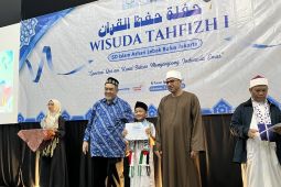 49 murid SDI Azhari Lebak Bulus diwisuda Tahfizh Qur'an