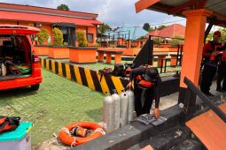 Tim SAR cari pemancing yang tenggelam di Perairan Bungkutoko