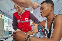 PMI gelar  pengobatan gratis bagi warga terdampak banjir di Langkat