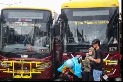 FOTO - Layanan bus Trans Mamminasata berhenti beroperasi