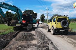 Pemprov Sulsel menargetkan ruas jalan sepanjang 255 km rampung April 2026