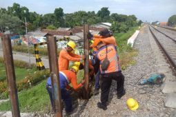KAI Daop 7 tutup pelintasan liar di Nganjuk
