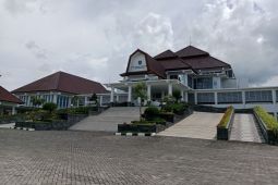 DPRD Lombok Tengah klarifikasi terkait honorer non database