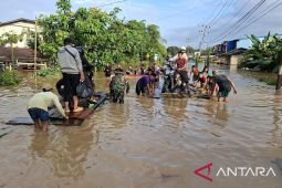 Akses perbatasan Sanggau-Malaysia terputus dampak banjir