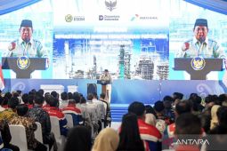 Presiden Prabowo menginginkan Pertamina bersih, ingatkan Simon "jangan cari kaya"