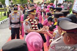 Wakapolda Kalteng resmi berganti