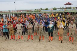 Pemkab Kepulauan Seribu tanam 1.000 mangrove jaga keberlangsungan ekosistem pesisir