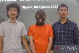 Ibu korban dugaan kekerasan seksual anak di Tapsel harap putusan adil