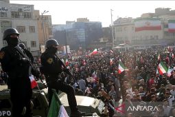 Menlu Iran peringatkan Trump soal opsi konfrontasi militer, dorong diplomasi