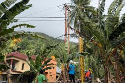 Pasokan listrik wilayah terdampak banjir Sitaro pulih 100 persen