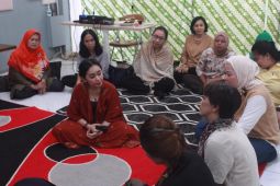Women Support Women: Kukuhkan ibu tiang keluarga, perempuan tiang negara