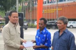 Warga miskin ekstrem Pekanbaru dapat bantuan uang