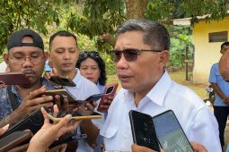 Pemkot Ambon kerahkan tangki air atasi krisis air bersih di Batu Merah