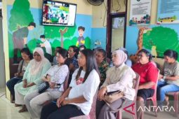BKKBN Maluku edukasi pengasuhan kepada wali murid PAUD di Ambon perkuat pola asuh anak