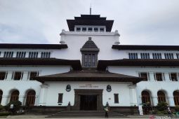 Sebanyak 15 ribu KK terdampak penutupan tambang dipastikan menerima bansos 2026