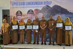 Lima Sekolah di Tanah Bumbu raih penghargaan Adiwiyata