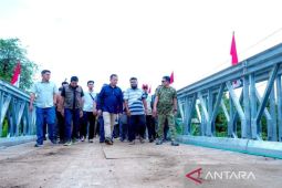 Gubernur Iqbal pastikan jembatan bailey Lombok Timur rampung