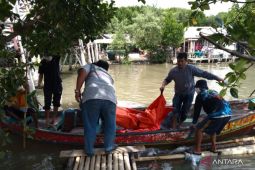 Terseret arus Kali Jambe, jasad bocah ditemukan di Muaragembong
