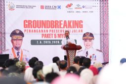 Gubernur Sulsel "ground breaking" pembangunan jalan poros Tanabatue-Palattae Bone