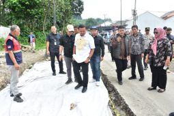 Pemkab Sumedang menyiapkan Rp35 miliar perbaiki jembatan dan jalan Ujungjaya