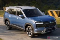 Wuling Rilis SUV Starlight 560, dibanderol mulai Rp151 juta