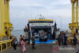 Aktivitas pelayaran Situbondo-Madura dibuka setelah sepekan tertunda
