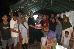 Anggota DPRD Banjarbaru Dicky bantu warga pascabanjir di Liang Anggang