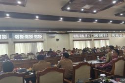 Disdikpora Bali berkomitmen selesaikan polemik SMAN 1 Sidemen usai didukung DPRD