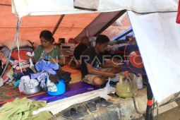 91 ribu korban bencana Aceh masih bertahan di tenda pengungsian
