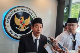 Guru Besar UIN Jakarta nilai petugas haji harus buang mental "dilayani"