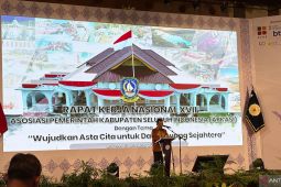 Bupati Paluta hadiri Rakernas XVII APKASI di Batam