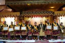 LAM Jambi beri gelar adat tujuh pimpinan Forkopimda Provinsi Jambi