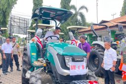 Pemkab Batang Hari salurkan 150 bantuan alsintan ke petani