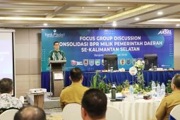 Bank Kalsel - OJK dorong konsolidasi BPR se-Kalimantan Selatan