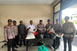 Lakukan KRYD, Polda Maluku amankan 350 liter minuman keras di Pelabuhan Hunimua