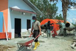 Polda Sumut laksanakan percepatan pembangunan huntara di Tapsel