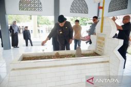 Hari Patriotik, Gusnar ajak warga Gorontalo wujudkan mimpi daerah