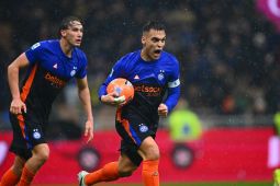 Inter Milan kokoh di puncak klasemen setelah bungkam Pisa 6-2