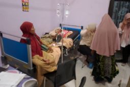 Belasan pelajar dan balita diduga keracunan MBG di Aceh Timur