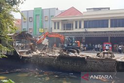 Pemkot Cirebon fokuskan keruk sedimentasi Sungai Sukalila cegah banjir