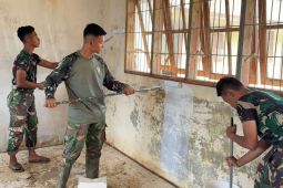 Kasad Jenderal TNI Maruli Simanjuntak renovasi dua sekolah di Aceh
