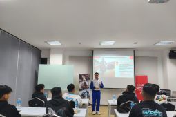 Astra Motor Kalbar gelar seminar safety riding untuk pengguna motor matic