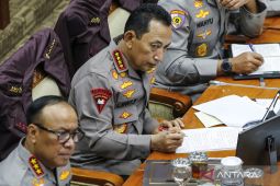 Kapolri Listyo Sigit tegas tolak Polri berada di bawah kementerian