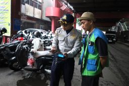 Tingkatkan transparansi, Pemkot Surabaya terapkan 76 titik parkir digital