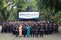 Bupati Bojonegoro minta 210 ASN yang dilantik bekerja profesional