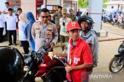 Warga Luwu Timur Sulses dibatasi pembelian BBM karena kelangkaan akibat unjuk rasa